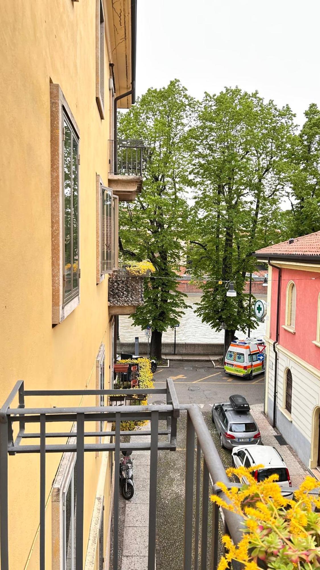 Notti Sull'Adige Hotel Verona Exterior photo